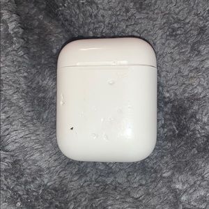 apple airpods used